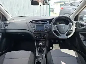 Used Hyundai i20 75 HP (55 kW) 2019 Grey Hatchback