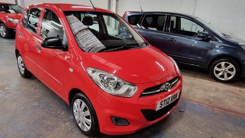 Red Used 2012 Hyundai i10 Classic Hatchback | £2,800 (Fair price) - Image 1/4