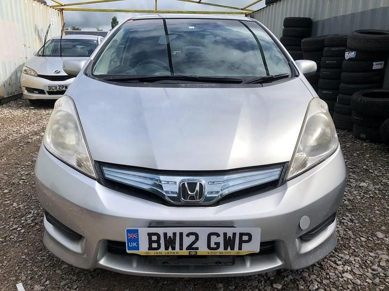 Used Honda Fit 102 HP (75 kW) 2025 Silver Hatchback