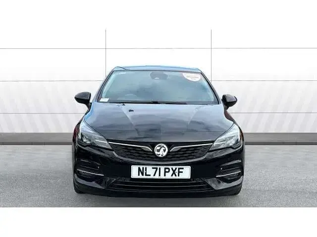 Used Vauxhall Astra Edition 145 HP (106 kW) 2021 Black Hatchback