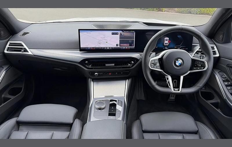 Used BMW 320 M Sport 180 HP (132 kW) 2025 White Estate