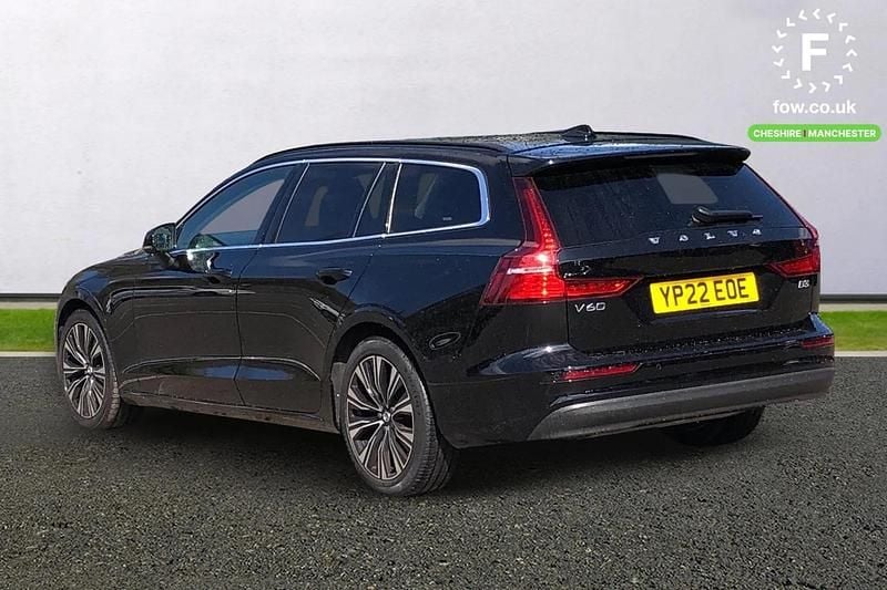 Used Volvo V60 Core 2022 Black Estate