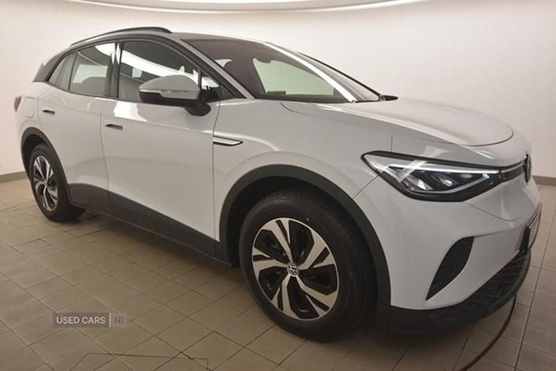 Used 2021 VW ID.4 Pure SUV | £17,885 (Fair price) - Image 1/1