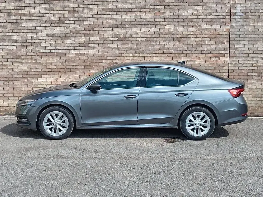 Used Skoda Octavia SE L 150 HP (110 kW) 2023 Grey Hatchback