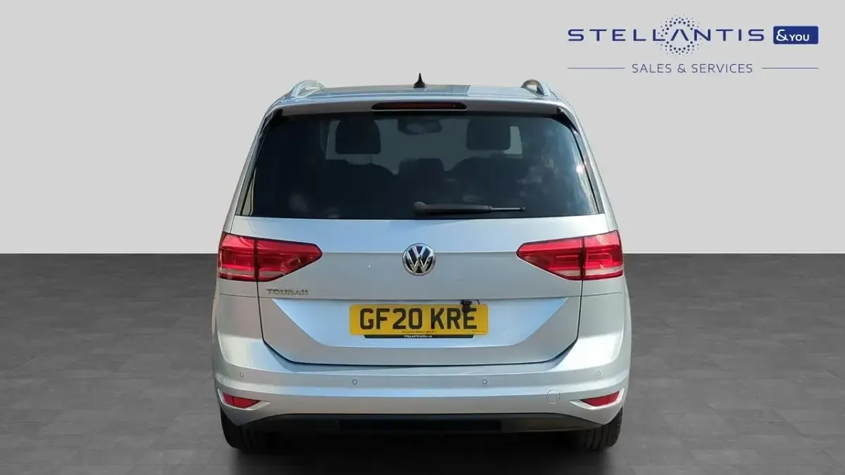 Used VW Touran R-line 148 HP (108 kW) 2020 Grey MPV