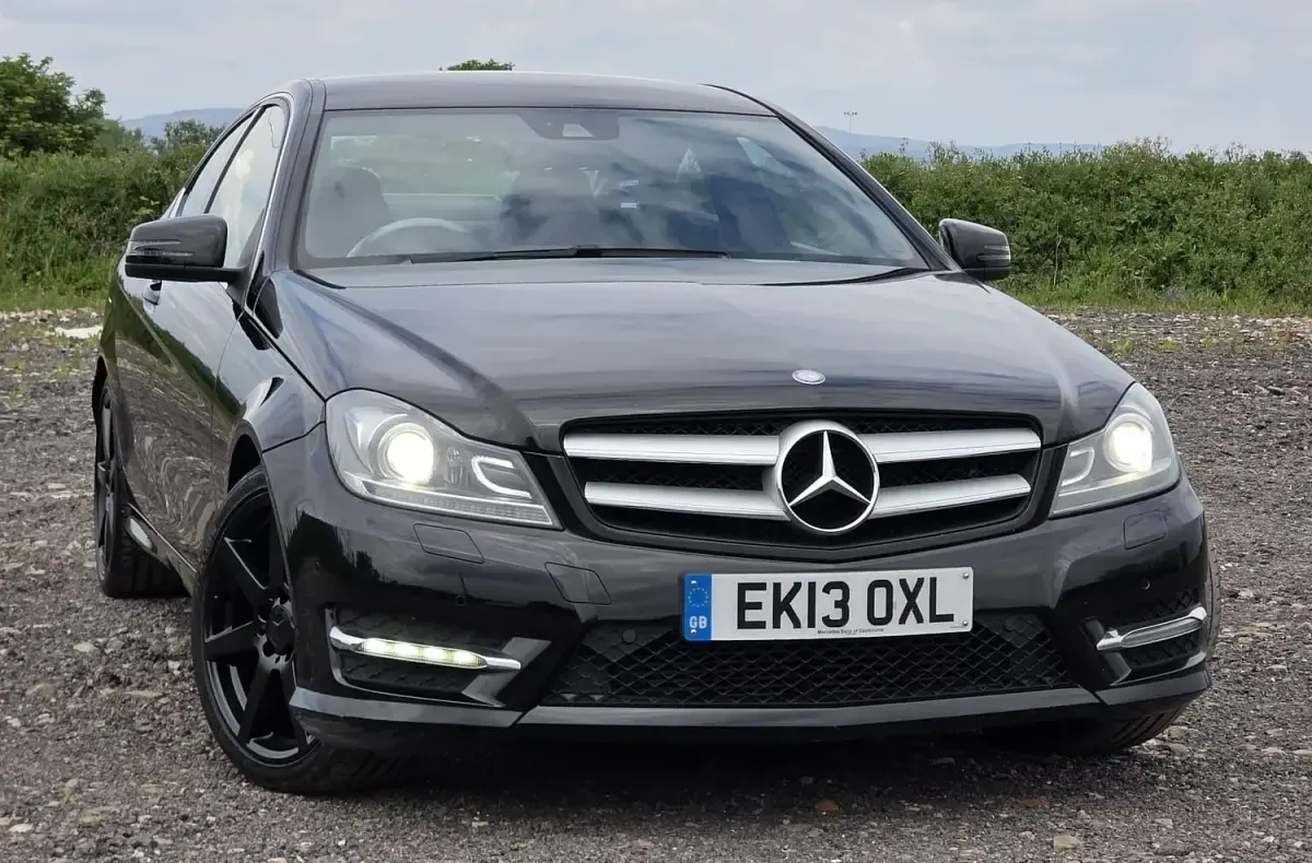 Used Mercedes C220 AMG 167 HP (122 kW) 2013 Black Coupe