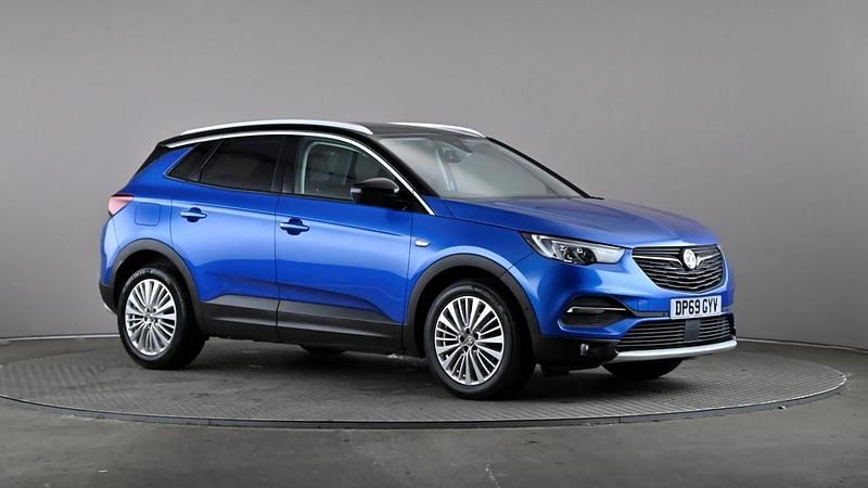 Blue Used 2020 Vauxhall Grandland X Business Edition SUV | £11,298 (Fair price) - Image 1/4