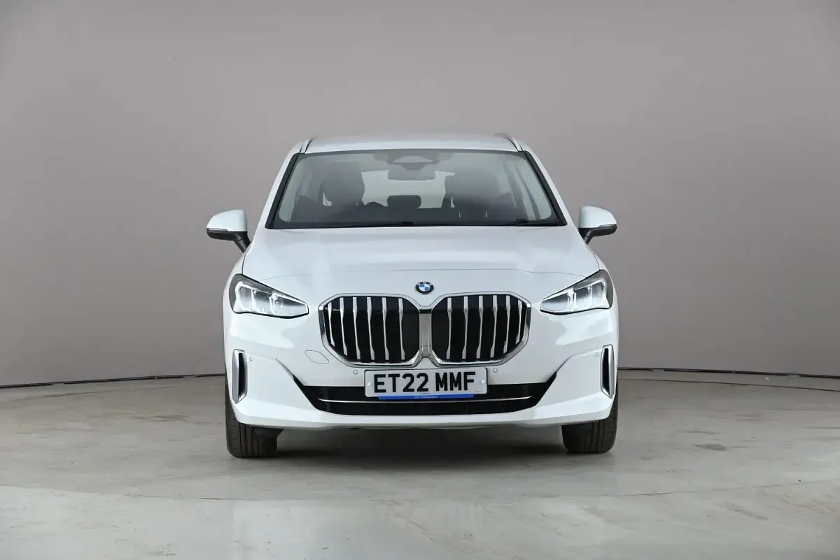 Used BMW 220 Luxury Line 2022 White Hatchback