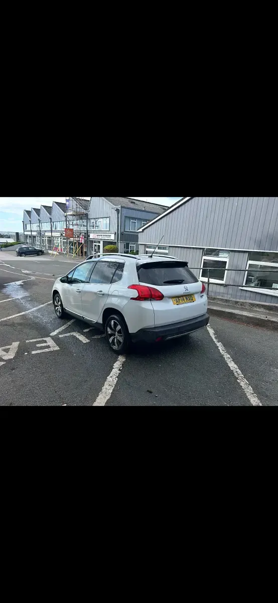 Used Peugeot 2008 Allure 115 HP (84 kW) 2014 White SUV