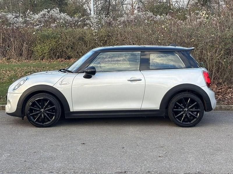 Used Mini Cooper S Hatch 192 HP (141 kW) 2018 Silver Hatchback