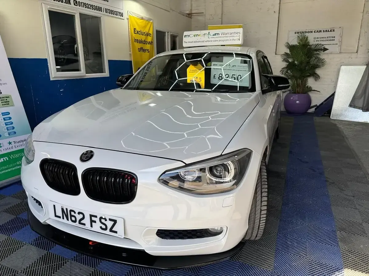 Used BMW 118 Comfort Edition 2023 White Hatchback