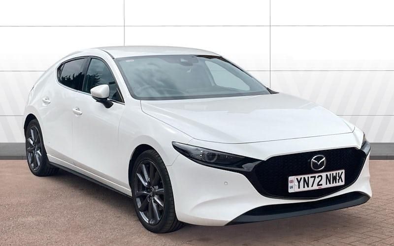 Begagnad Mazda 3 Inclusive 122 HK (89 kW) 2022 Vit Halvkombi