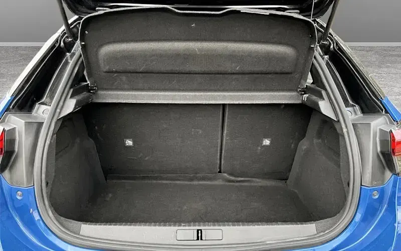 Used Vauxhall Corsa 75 HP (55 kW) 2024 Blue Hatchback