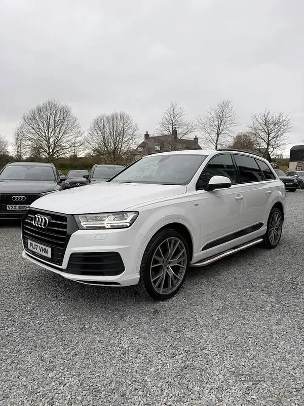 Begagnad Audi Q7 S-Line 218 HK (160 kW) 2017 Vit SUV