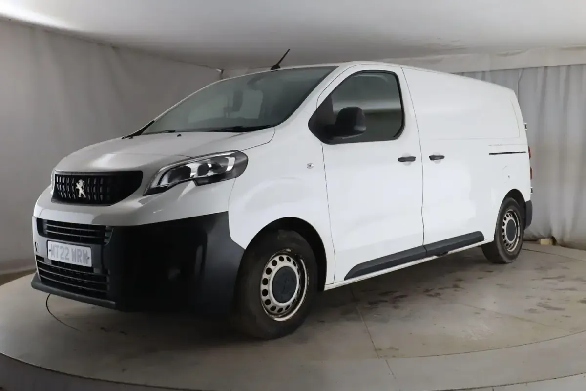 Second-hand Peugeot Expert Premium 2022 Alb Van