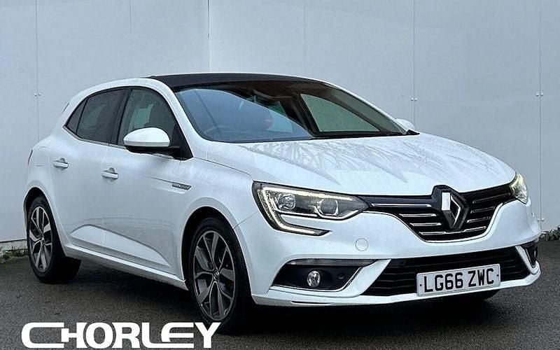 Used 2018 Renault Mégane IV Dynamique Hatchback | £7,995 (Fair price) - Image 1/4