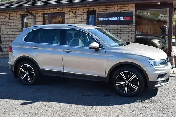Usado VW Tiguan SE 150 HP (110 kW) 2018 Bege SUV