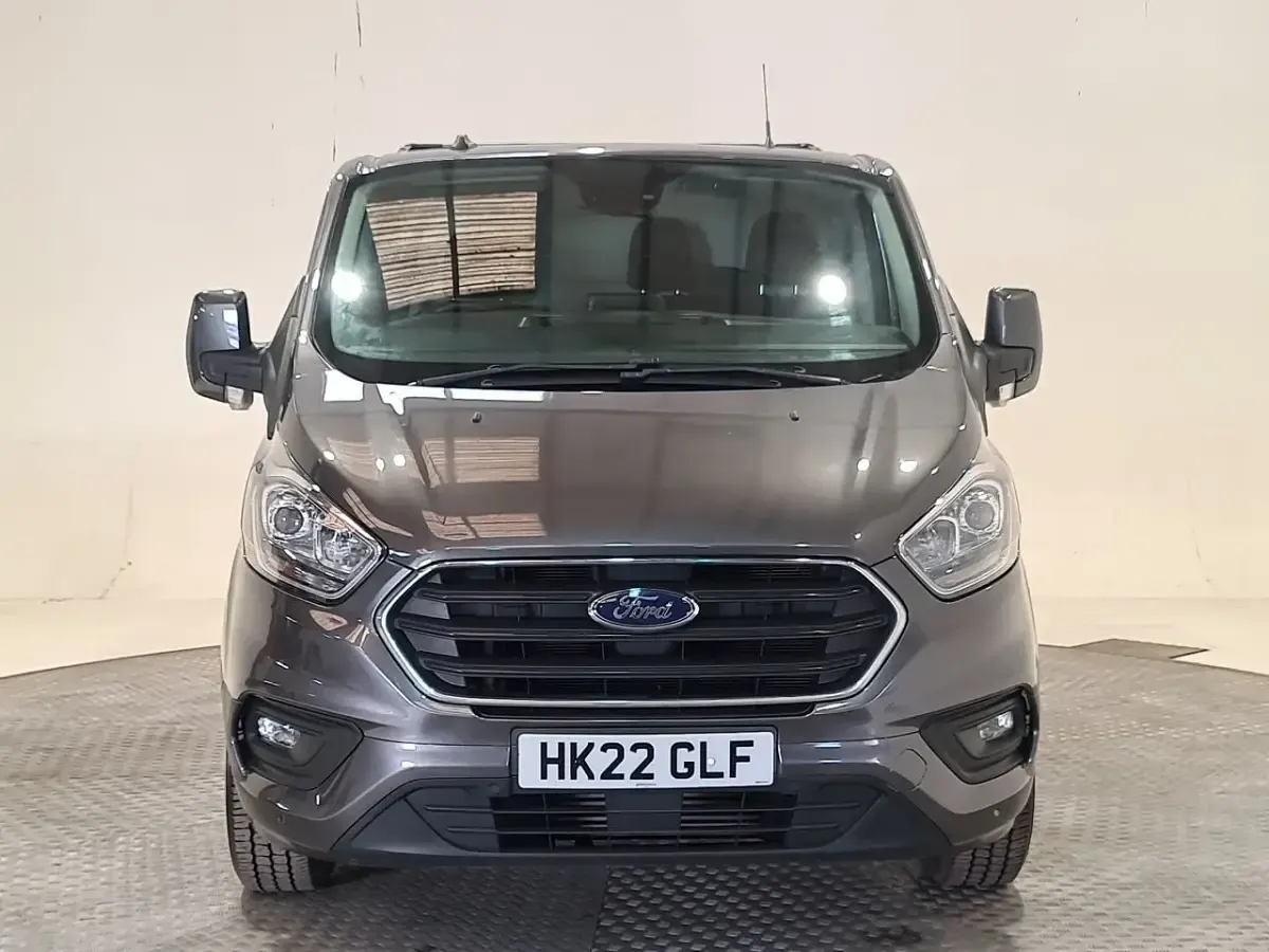 Used Ford Transit Custom Limited 130 HP (95 kW) 2022 Grey Van
