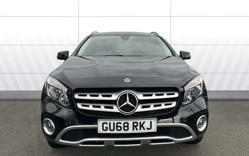 Used Mercedes GLA200 156 HP (114 kW) 2018 Black SUV