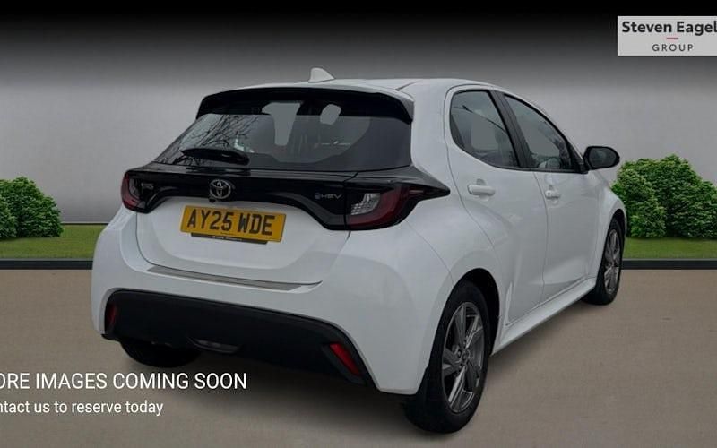 Used Toyota Yaris Hybrid 116 HP (85 kW) 2026 Hatchback