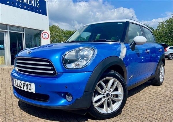 Blue Used 2012 Mini Cooper D Countryman SUV | £8,490 (Fair price) - Image 1/1