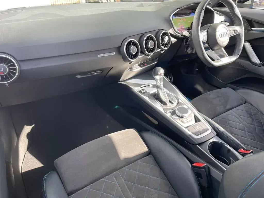 Used Audi TT Black Edition 245 HP (180 kW) 2020 Blue Coupe