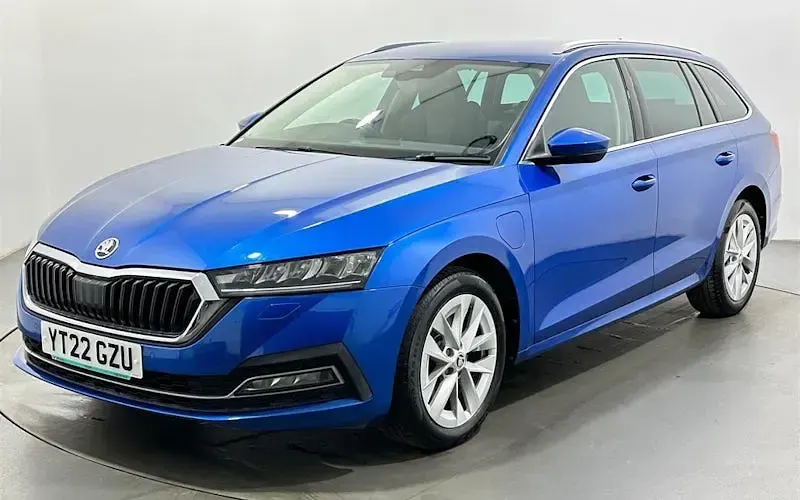 Gebraucht Skoda Octavia SE L 204 PS (150 kW) 2022 Blau Kombi