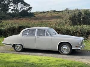 Used Daimler Sovereign 245 HP (180 kW) 1969 Grey Sedan