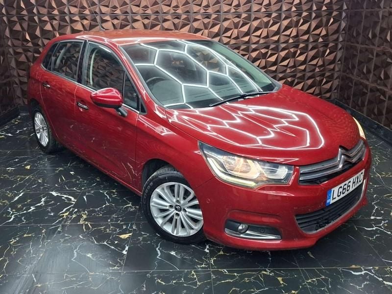 Red Used 2016 Citroën C4 Flair Hatchback | £3,999 - Image 1/4