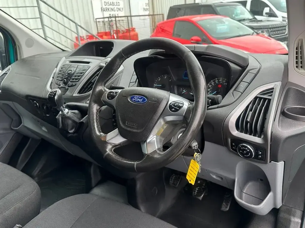 Used Ford Transit Custom Trend 130 HP (95 kW) 2018 Green Van