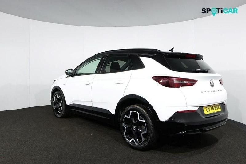Used Vauxhall Grandland X Ultimate 128 HP (94 kW) 2024 White SUV