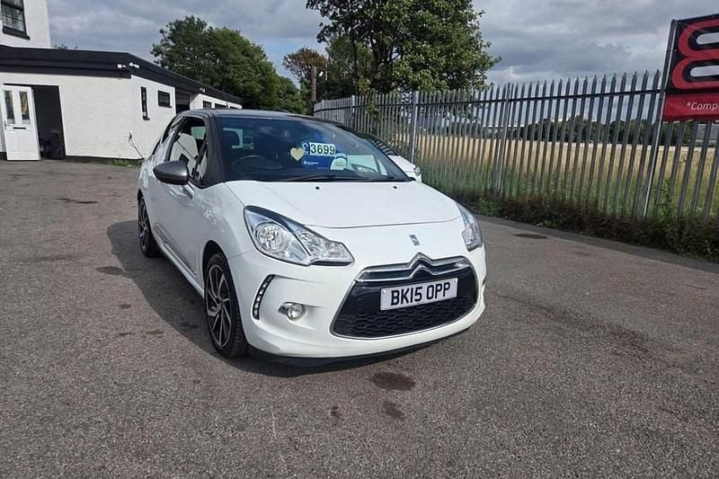 White Used 2015 Citroën DS3 PureTech Hatchback | £3,499 (Fair price) - Image 1/1