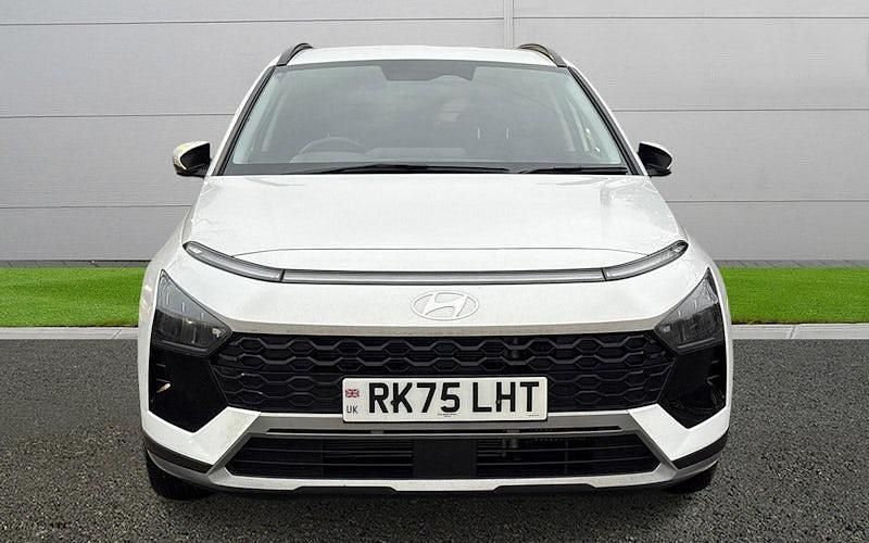 Used Hyundai Bayon Premium 101 HP (74 kW) 2025 White SUV