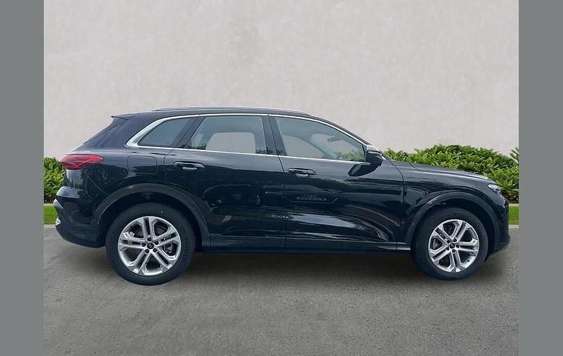 New Audi Q5 Sport 200 HP (147 kW) 2025 Other SUV