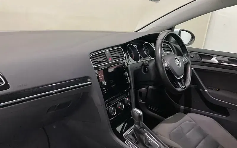 Used VW Golf VII GT 150 HP (110 kW) 2019 Hatchback