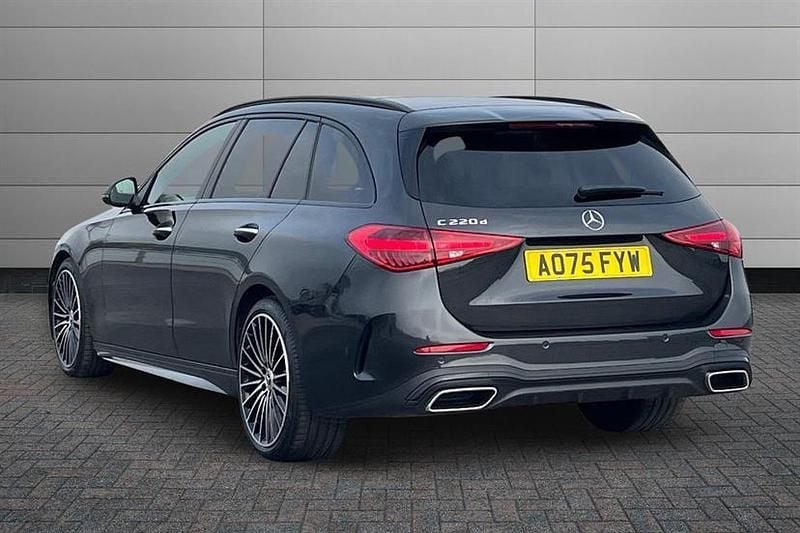 Used Mercedes C220 AMG Line Premium Plus 200 HP (147 kW) 2025 Graphite grey Estate