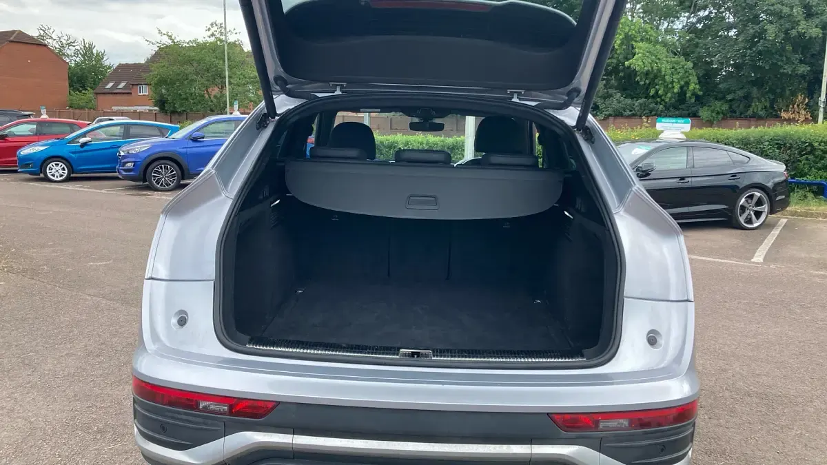 Used Audi Q5 S-Line 204 HP (150 kW) 2021 Silver SUV