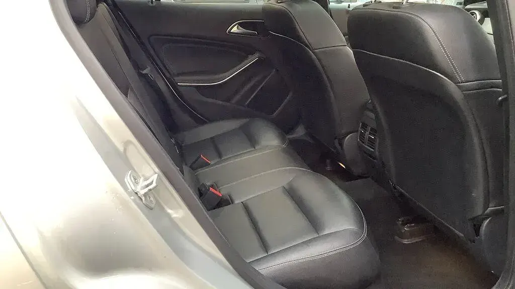 Used Mercedes GLA200 Premium Plus 2017 Silver SUV