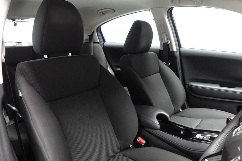 Used Honda HR-V SE 130 HP (95 kW) 2017 Blue SUV