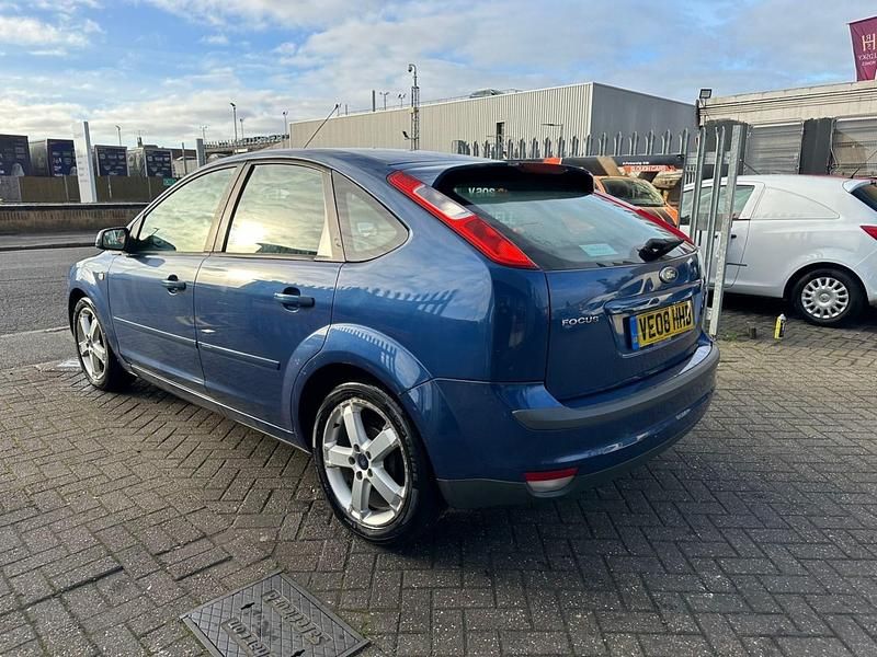 Used Ford Focus Zetec 123 HP (90 kW) 2008 Blue Hatchback