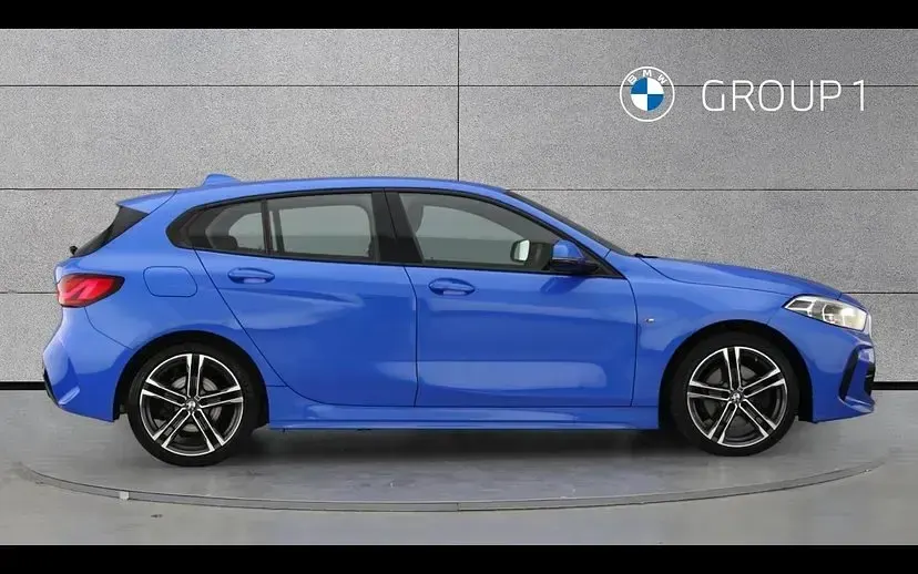 Used BMW 118 M Sport 138 HP (101 kW) 2020 Blue Hatchback