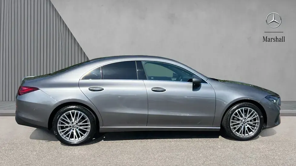 Used Mercedes CLA180 Executive 136 HP (100 kW) 2024 Mountain grey metallic Coupe