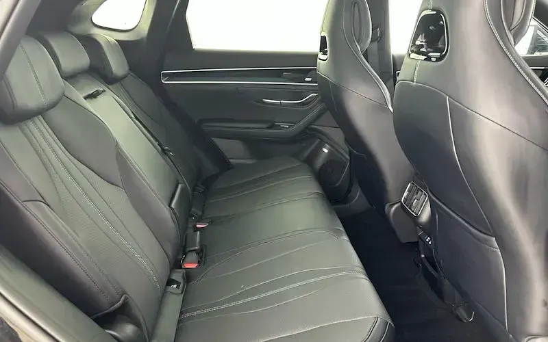Used BYD Seal U Comfort 218 HP (160 kW) 2024 Black SUV