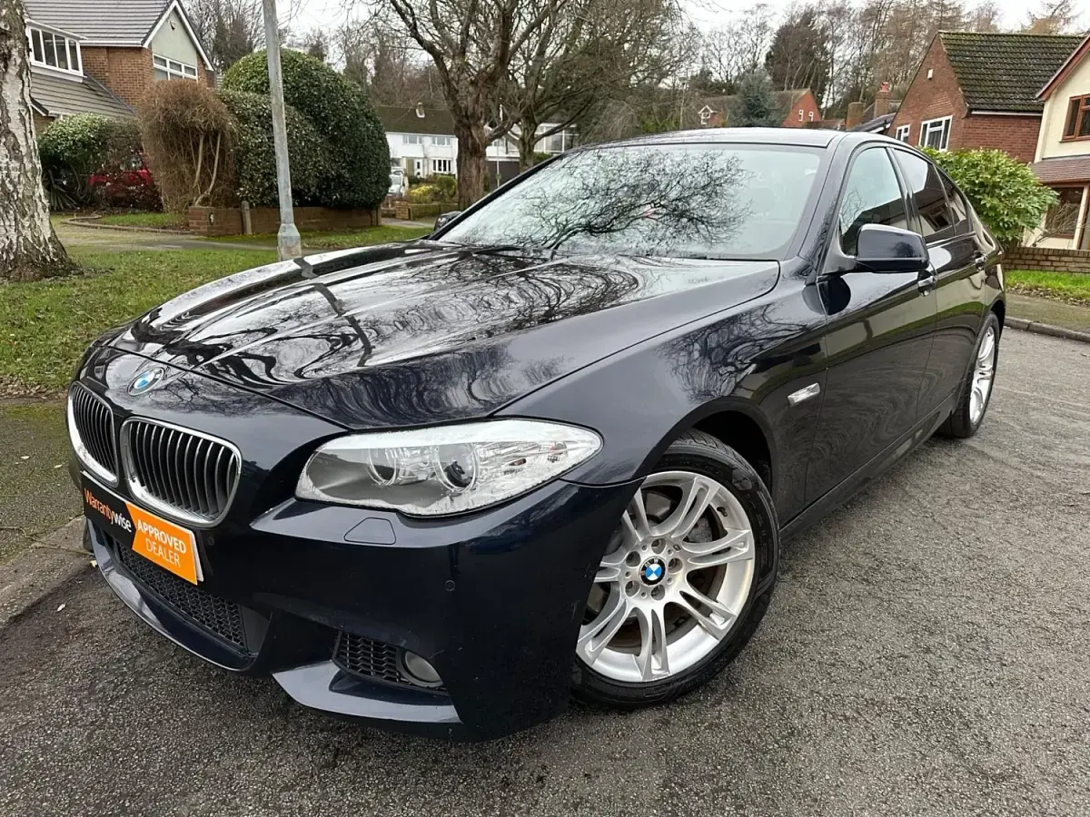 Begagnad BMW 520 M Sport 2011 Svart Sedan