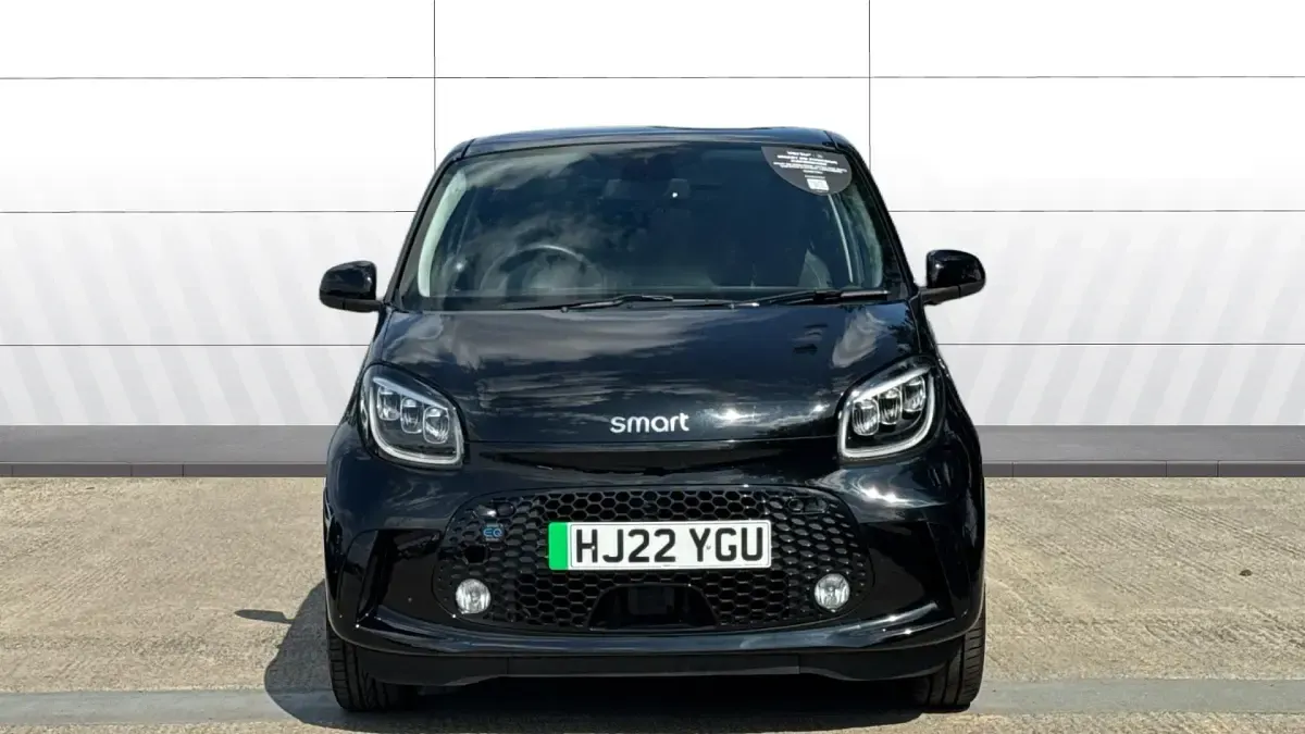 Used Smart ForFour Electric Drive Exclusive 60 kW (82 HP) 2022 Black Hatchback