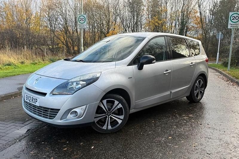 Silver Used 2012 Renault Grand Scénic III Bose Edition MPV | £2,200 (Super price) - Image 1/1