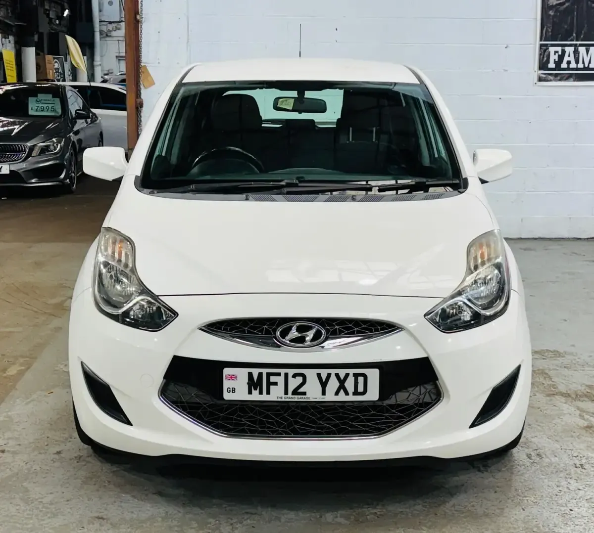 Used Hyundai ix20 Active 125 HP (91 kW) 2012 White Hatchback