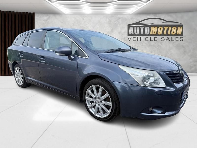 Blue Used 2009 Toyota Avensis Estate | £2,995 (Fair price) - Image 1/4
