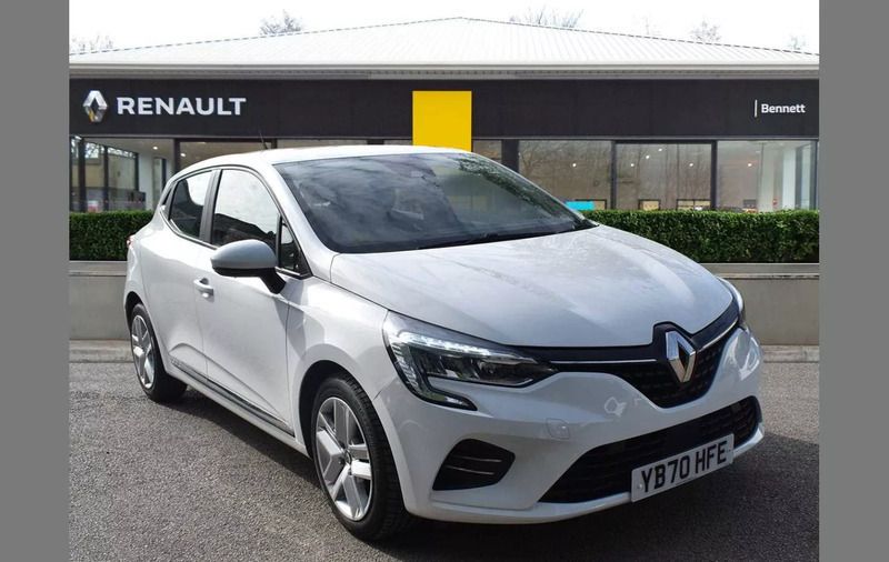 White Used 2020 Renault Clio V Play Hatchback | £9,980 (Good price) - Image 1/4