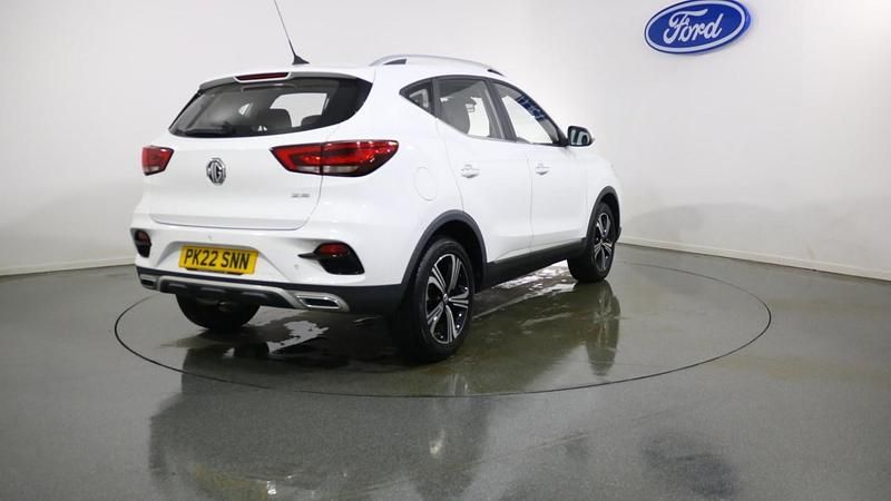 Used MG ZS Excite 106 HP (77 kW) 2022 White SUV